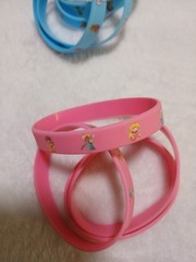 24 Pcs Princess Peach Themed Silicone Wristbands. Cartoon Mario Birthday Party