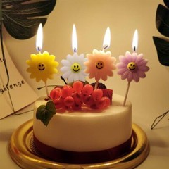 4Pcs/Set Daisy Birthday Candles, Cute Sunflowers Purple,White,Yellow