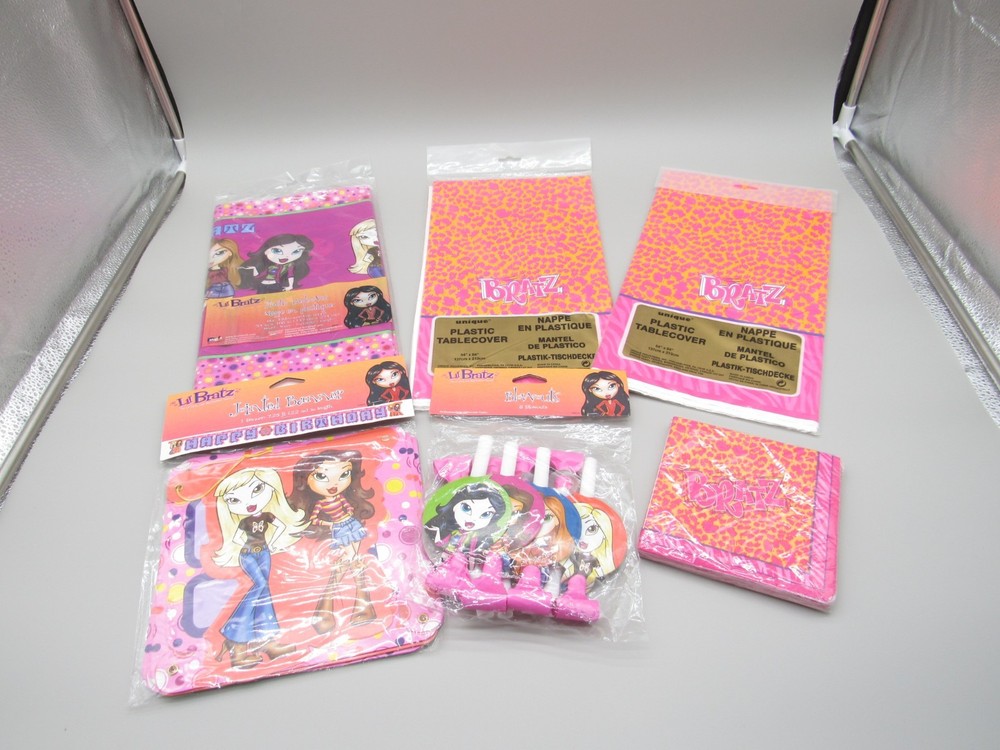 Lil Bratz Birthday Party Supplies & Decorations Tablecloth Banner Napkins NEW