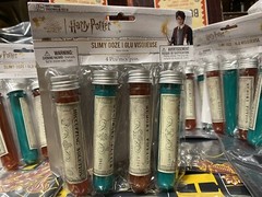 Harry Potter Slimy Ooze 4 PC Package & HOGWARTS Tablecover New In Pkgs