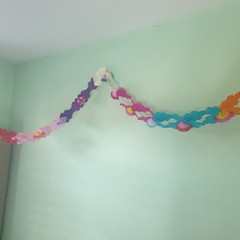 2 Vintage Paper Streamers Christmas Decoration Reusable 3m Bright Multicoloured