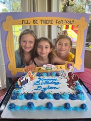 2026 Graduation Decorations Friends Theme Party Props & Photo Frames