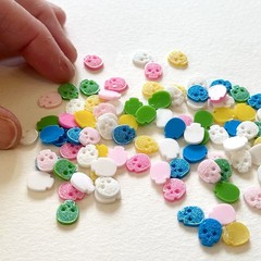 20pcs Miniature Skull charms tiny plastic Flat back 7mm x 9mm Nail art