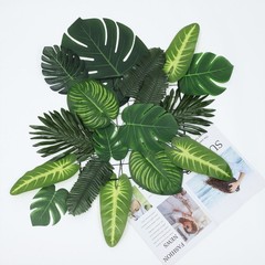 40Pcs Reusable Artificial Monstera and Palm Leaves for Tropical Party Decor