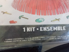 2 MINECRAFT Table Decoration Kits