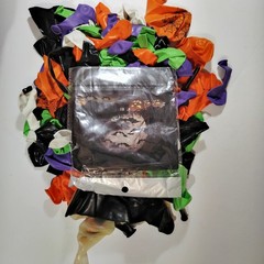 159‑PC Halloween Balloon Kit – Bat Balloon, Tape, Glue, Tie Tool & Instructions