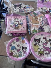 Hello Kitty And Friends Birthday Party Bundle
