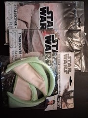 2 Star Wars The Mandalorian Plastic Table Covers 54″x84″ & a Baby Yoda Headband
