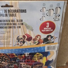 DC Super Hero Girls Table Decorating Kit