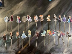 Frozen 2 Party Supplies Set – 128 Piece Birthday Decorations,10-Kids Frozen 2