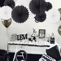 20 PCS Black White Round Hanging Honeycomb Paper Fan Graduation Party Supply