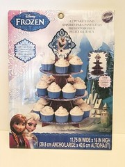 DISNEY FROZEN WILTON 3 DIMENSIONAL CUPCAKE STAND THREE TIER PARTY DISPLAY 16″T