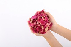 8 oz Dried Red Peony Flower Biodegradable Confetti Wedding Petals