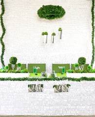 Shiny White Petals Parade Float Backdrop 15-Ftx3-Ft Sheet Roll Party Decor #281
