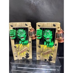 Vintage Halloween Spooky Zombie Prisoner Decor Lot Of 2 With Lanterns