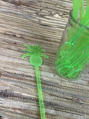 20 Green Pineapple Swizzle Sticks 9.5″ tall 4 Adult Beverages Cocktail Tiki