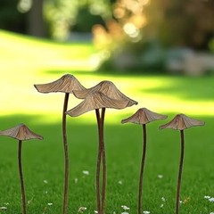 Rustic Outdoor Mushrooms for Garden Decoration Weatherproof Iron Material