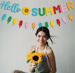 Hello Summer Garland with Sunflower Signs and Colorful Popsicle Banner Ice Cream