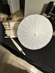 5 16’ White Paper Parasol Umbrellas Wedding Photography Prop