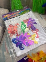 LUAU PARTY DECO – 100+ PCS PARROT,UTENSILS,LEIS,BRACELETS,STIRRERS,FLAMINGO -NEW