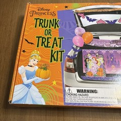 Disney PRINCESS Halloween Trunk Or Treat or Party Decor Kit 200 Pieces NIP