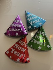 STANDARD SIZE New Year’s Eve CONE Elastic FOIL GLITTER STARS Party Hats