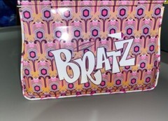 Bratz Dolls Retro Decorative Fashion Tin Purse, Jewel Handle