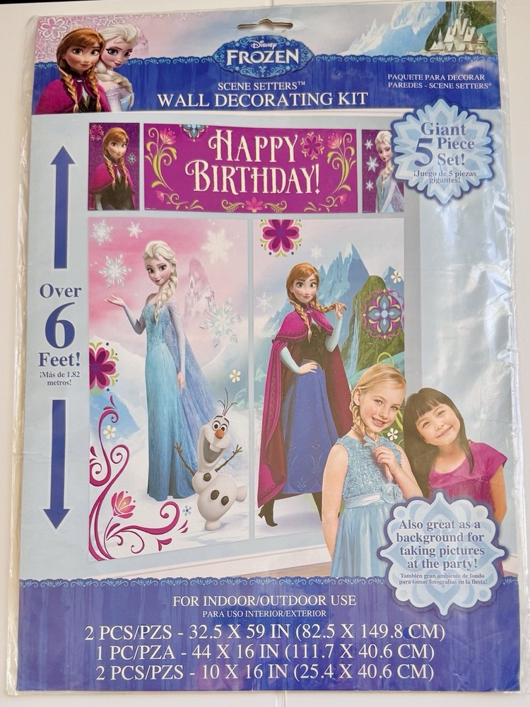 Disney Frozen Scene Setter Wall Decorating Kit Elsa Anna Olaf Backdrop NIP