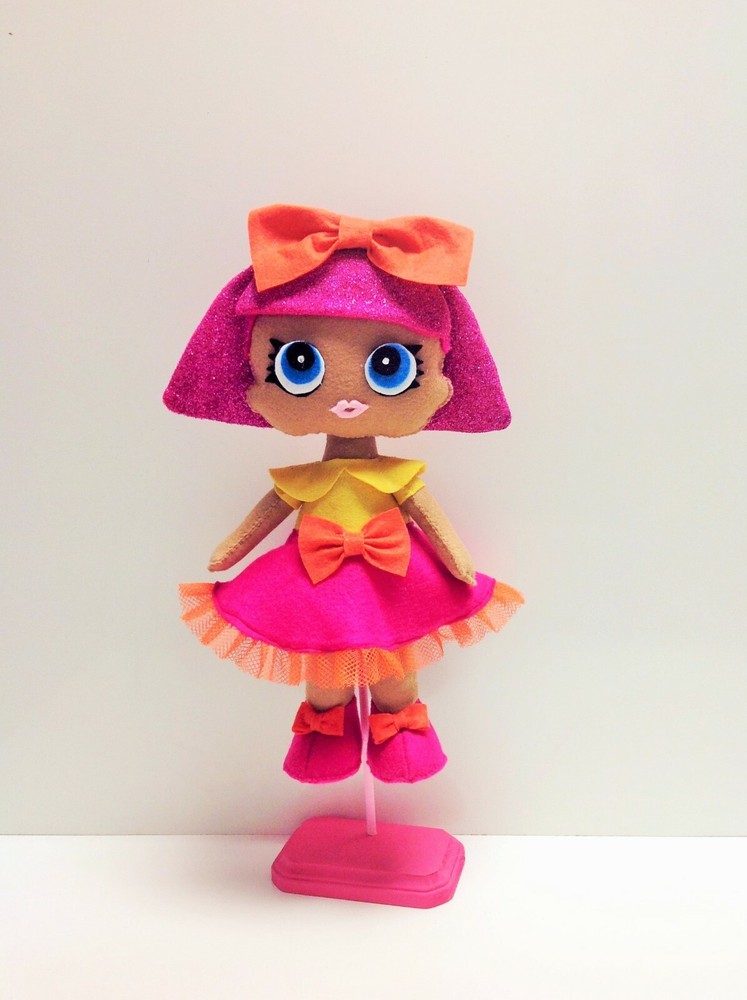 LOL Surprise Lil Glitter Queen Doll Centerpiece L.O.L. Surprise Felt Doll 15″