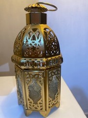 «Elegant Metallic Ramadan Lentern – A spiritual Glow With a Copper Touch «