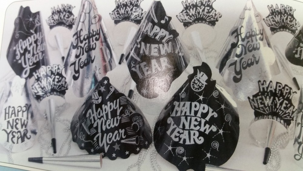 NEW YEAR’S EVE/EVENT PARTY KIT BLACK/SILVER HAT/SILVER BEADS (KIT FOR 25 PEOPLE)