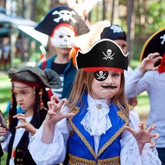 18 Pcs Pirate Hats Set Mustaches Eye Patches Party Favors for Halloween Cosplay