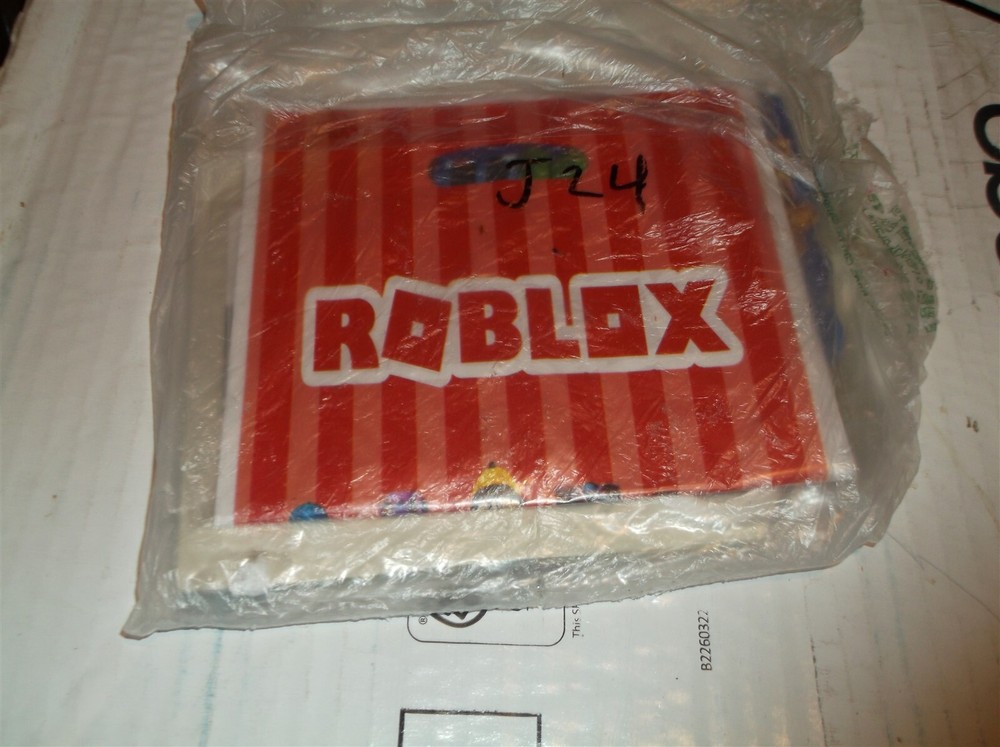 Roblox party invitations & party bags
