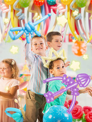 100 Pcs 260 Balloons Kit with Pump – Kids Premium Latex Twisting Long Balloons t