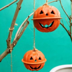 20Pcs 4cm 1.6″ DIY Halloween Pumpkin Head Bells Tree Decorations Hanging Decor