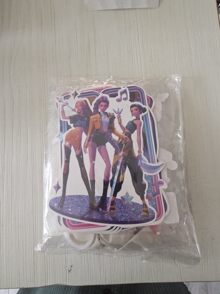 K Pop Demon Hunters Netflix Birthday Party Kit Banner Balloons Cupcake Topper