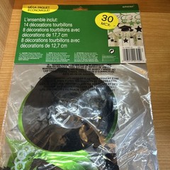 Amscan Graduation Green 30pc Swirl Decorations Mega Pack