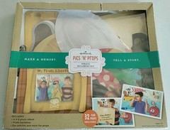 HALLMARK PICS ‘N’ PROPS Pirate Silliness Kit Photo Album Props Party Playdate