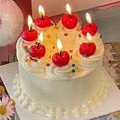 5 Pcs Cherry Shaped Birthday Candles, Cute 6.3 inches x 8 inches,