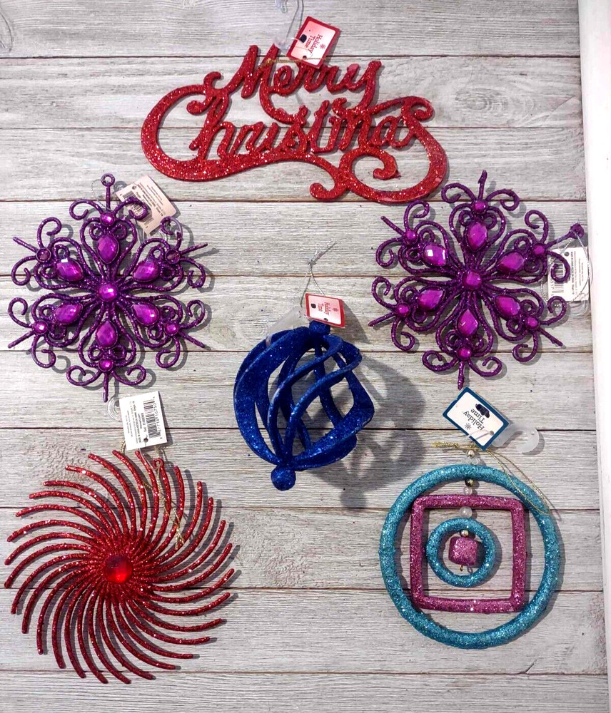 Party Decorations Assorted Lot of 19 Pieces