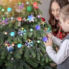 52 Ft Garland Decorations Kit, Holographic Twinkle Little Garlands Snowflake