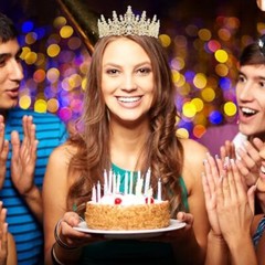 «Sweet 16» Birthday Sashes and Tiaras for Women 16th Crowns and Sashes for Gi…