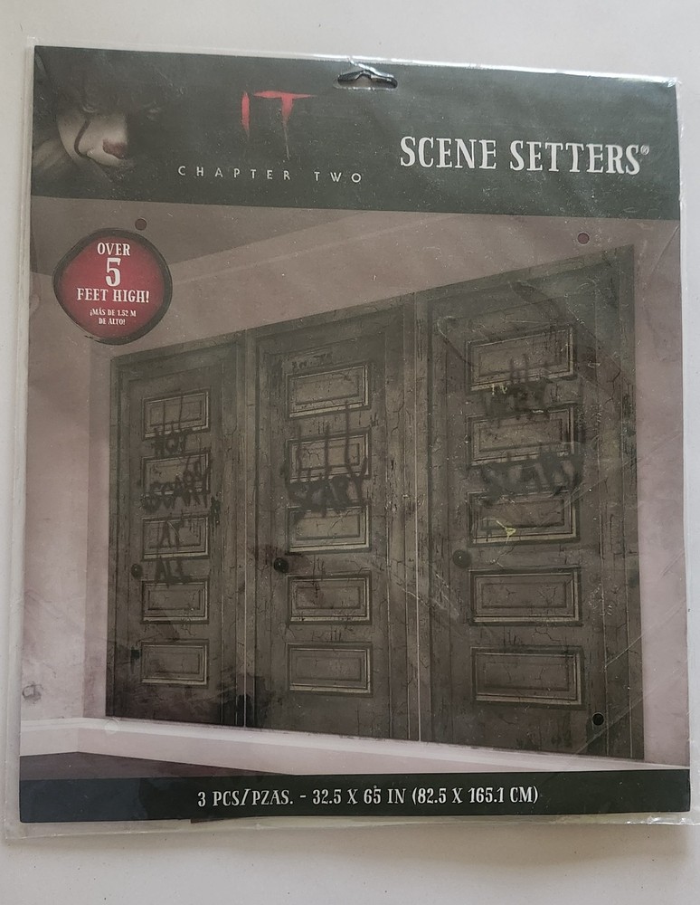 It Chapter 2 Scene Setter Backdrop 3 pieces. 32.5×65 Inches total. New Sealed