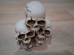 Makers Halloween Skull Decor 8-9 inch