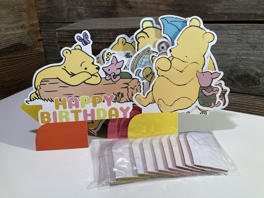 9pc Winnie the Pooh 3D centerpieces – double-sided honeycomb table toppers