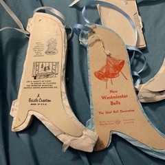 New Westminster Bells Tissue Honeycomb Decoration Various Sizes Lot of 4 Pieces