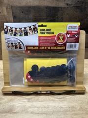 NEW Disney Junior 12’ Mickey Mouse Photo Garland Holds 13 Photos