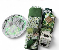 10 PCS ST. Patrick’s Day Green Decor Item Party Supplies Green Shamrock