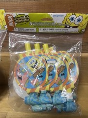 Two Packs 2004 Nickelodeon SpongeBob SquarePants Medallion Blow-outs 16 Total #1