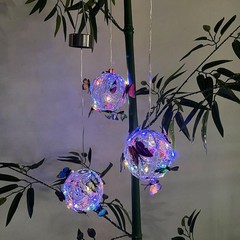 Dazzling Outdoor Solar Lighted Hanging Mesh Orb with Butterfly Decoration